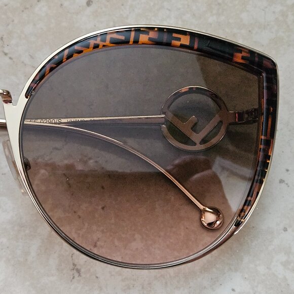 NWOT FENDI BUTTERFLY ITALY HAVANA GOLD CAT EYE METAL F LOGO OVERSIZED SUNGLASSES main image 14